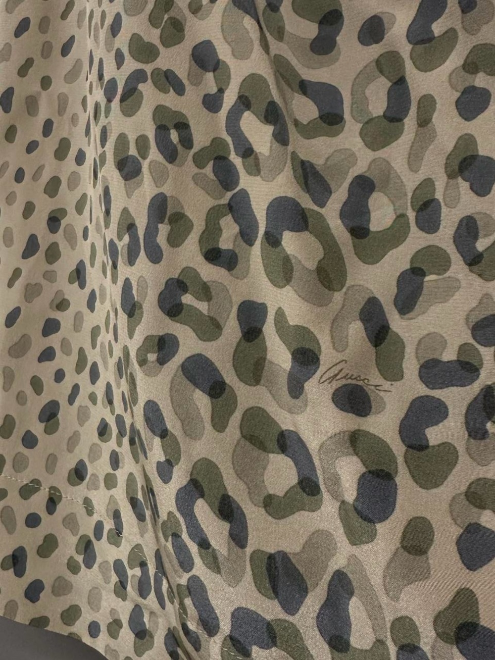 Gucci Leopard Print Mini Skirt in Beige - Picture 4 of 8